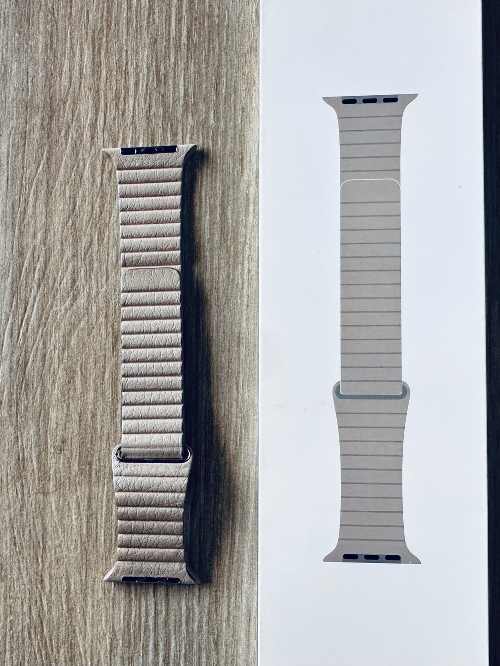 LNWB -genuine Apple Watch Leather Loop Strap 44mm Stone Magnetic Closure Size M